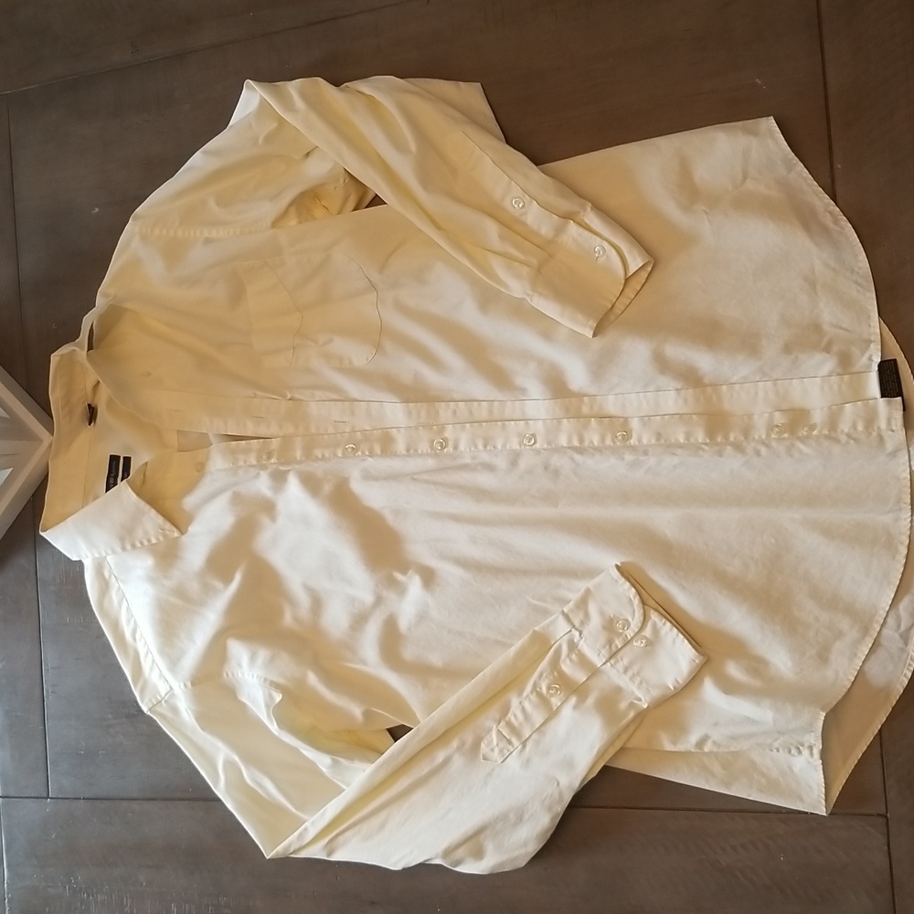 Men's dress shirt